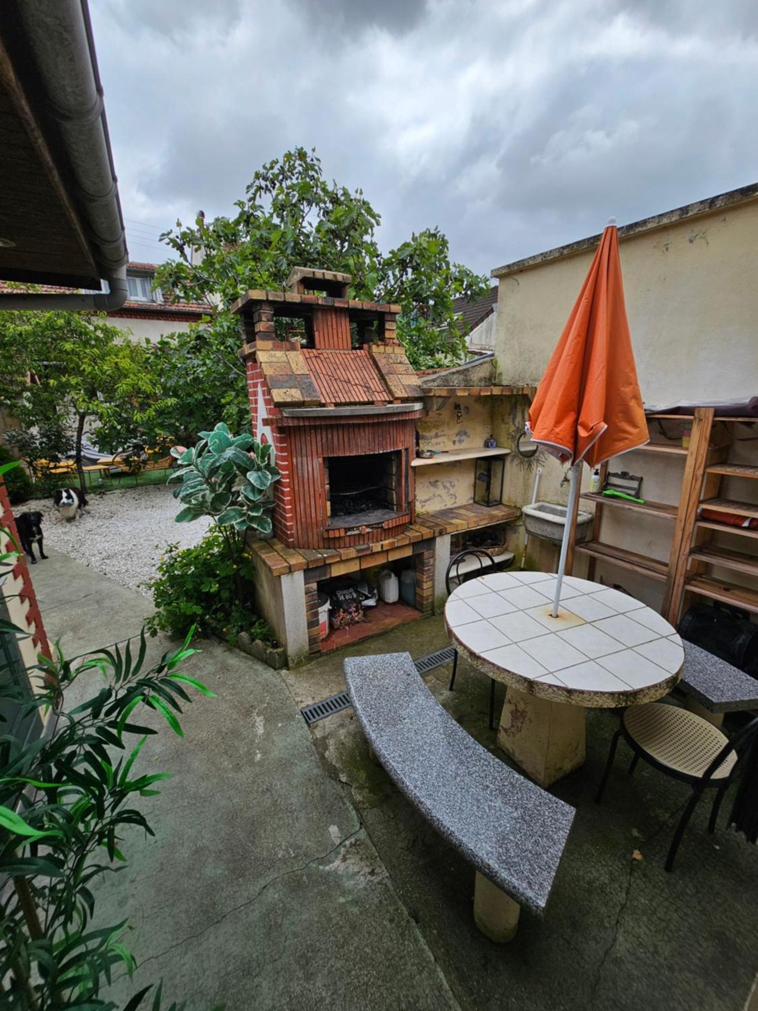 Petite Maison Au Calme Epinay-sur-Seine Luaran gambar